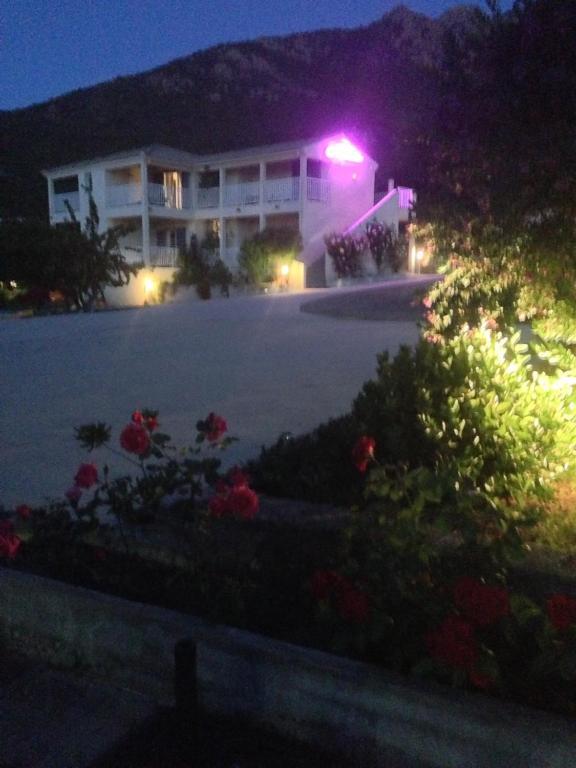 坎芭耶鲁酒店 加莱里亚 外观 照片